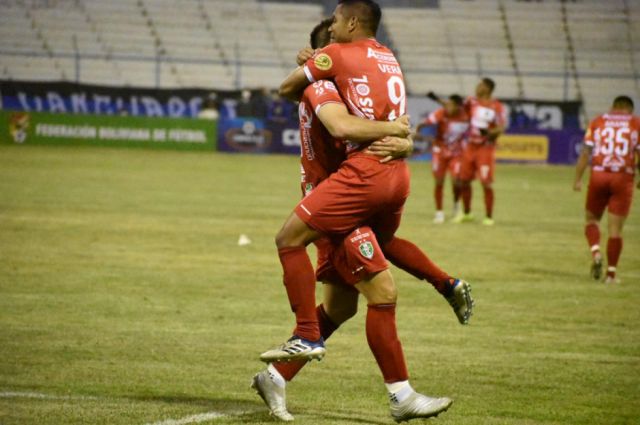 Real Tomayapo superó 2-1 a San José en el Bermúdez