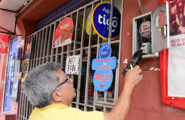 Setar alista nuevas tarifas, vecinos y empresarios de Tarija piden socializarlas 