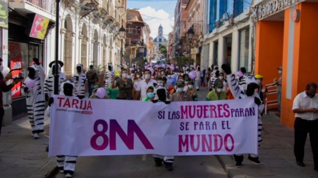 ALDT ratifica convenio para el proyecto Ciudad Mujer en Tarija