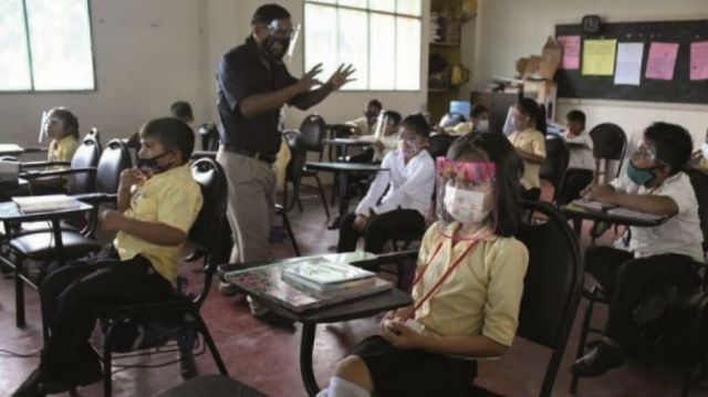 Taller de neurociencia busca cambiar modelo de enseñanza en Tarija