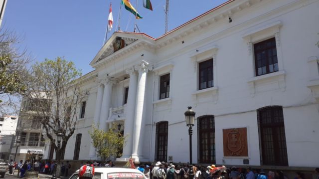Asamblea aprueba Ley LOE, que dispone reducción de secretarías de la Gobernación de Tarija
