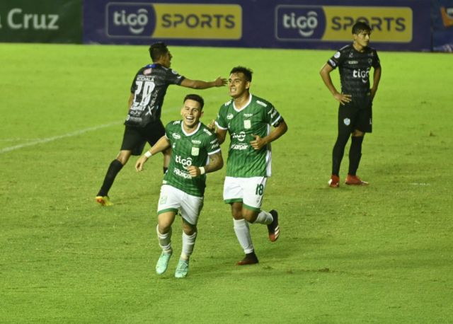 Henry Vaca rescata a Oriente Petrolero 