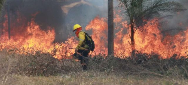 Investigarán  incendio en aeropuerto  de Viru Viru 