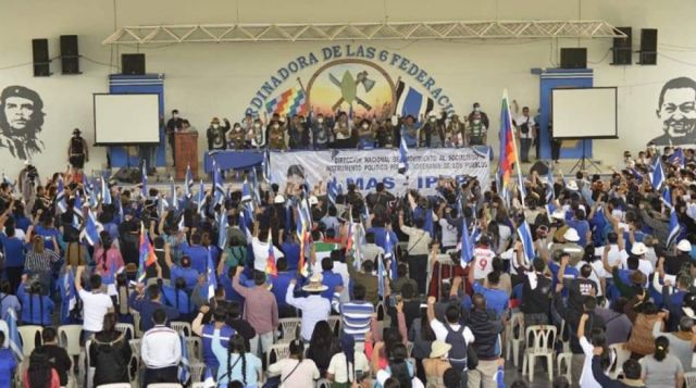 Congreso del MAS establece montos de aportes y sanciones para militantes 