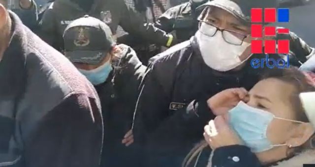 Trasladan nuevamente a Áñez a un centro médico