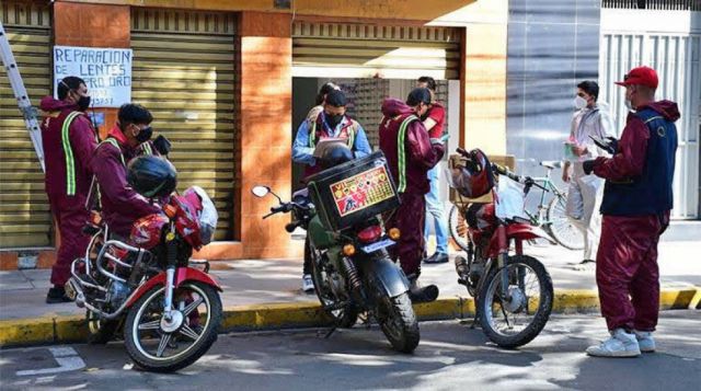 Servicios de delivery, opción  frente al desempleo en Tarija