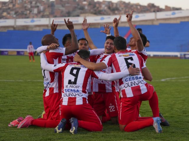 Marcelo Robledo: “Cuento con un buen grupo humano en Independiente” 