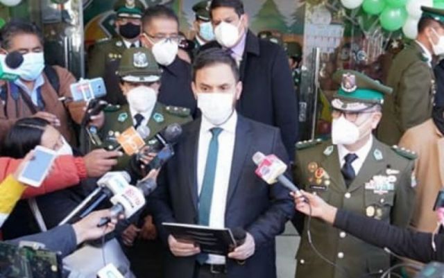 Del Castillo asegura que salud de Áñez mejora "considerablemente”, pide no politizar con su salud