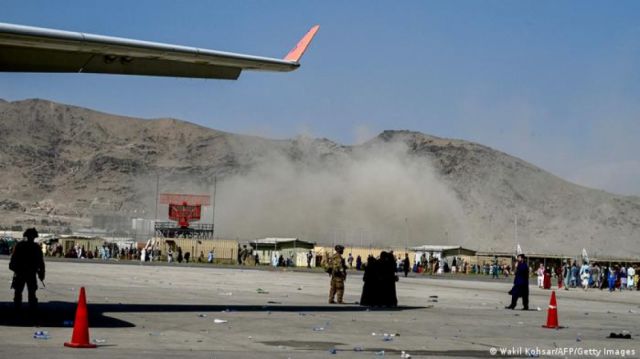 Reportan una tercera explosión cerca del aeropuerto de Kabul
