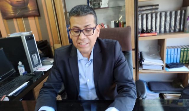 Muñoz gana la batalla a Medina y lo acusa de querer "vengarse"