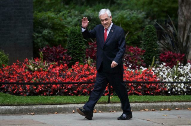Piñera fue recibido con protestas en Londres