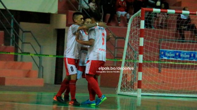 Tarija arrancó con triunfo el nacional de futsal 