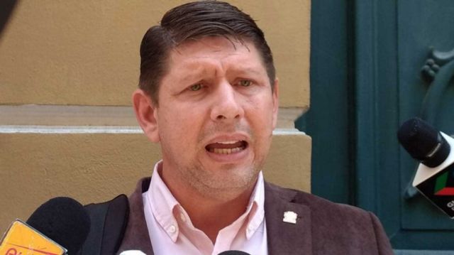 Comisión de Ética recomienda suspender temporalmente a diputado José Carlos Gutiérrez por tener procesos