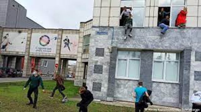 Varios muertos y heridos tras un tiroteo registrado en la universidad de Perm en Rusia 
