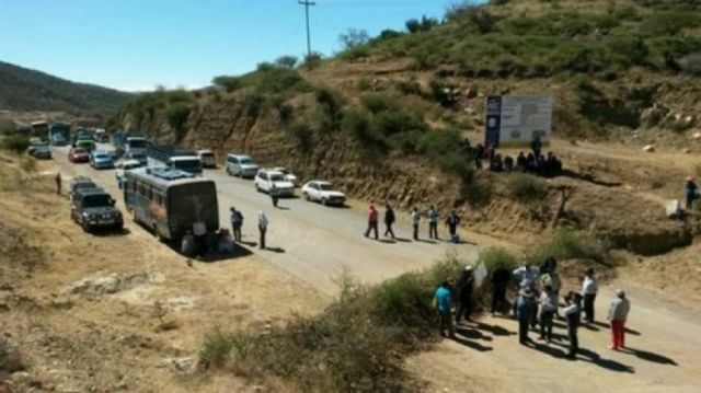 Campesinos de Tarija ratifican bloqueo indefinido de carreteras por el Prosol
