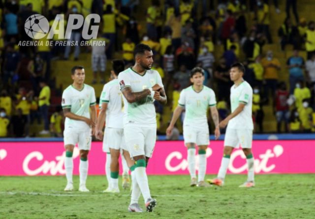 Ecuador barre con Bolivia en un abrir y cerrar de ojos 