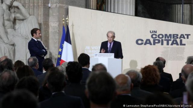Francia alista cruzada para abolir pena de muerte
