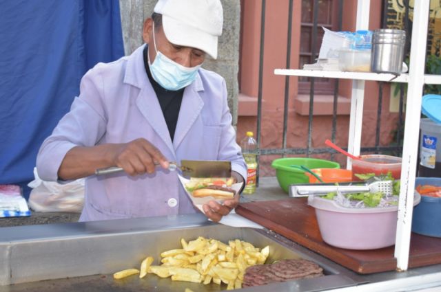 Hamburguesa la comida rápida accesible 