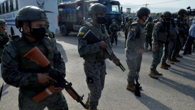 Indagan muerte de 4 reclusos en cárcel de Ecuador