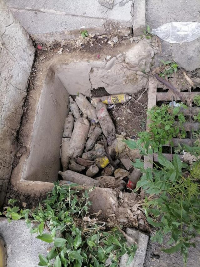 Basura en bocas de tormenta