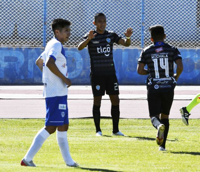 San José cae por goleada en  la despedida con su público 