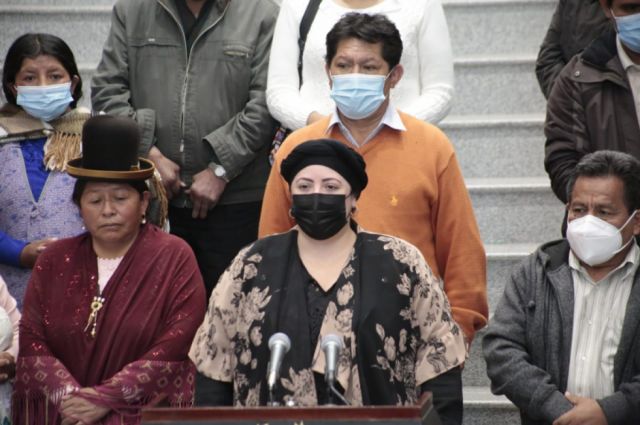 Personas con discapacidad recibirán paquete alimenticio de Bs 500 