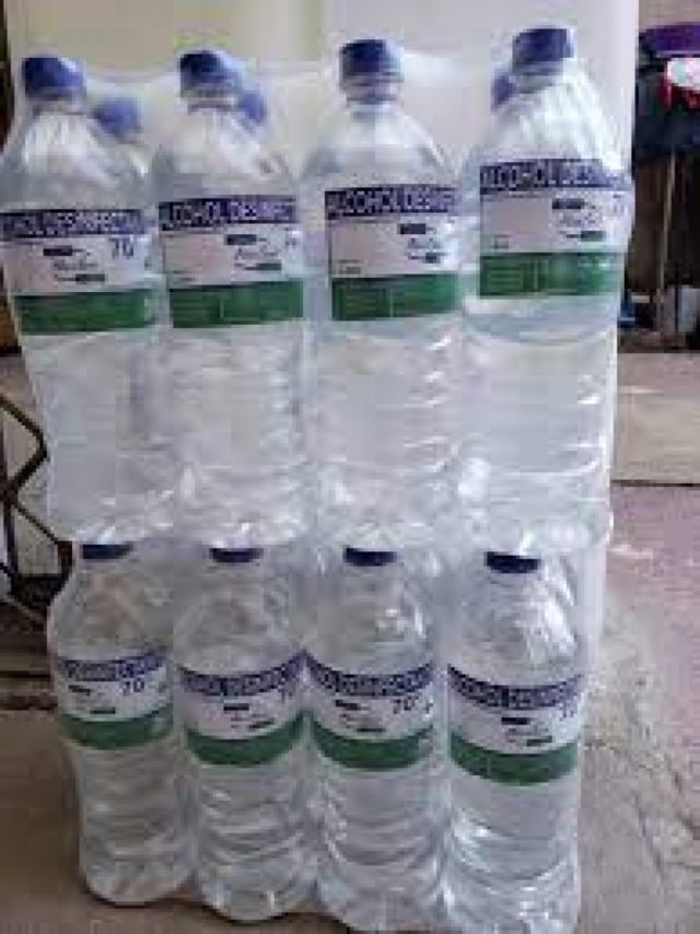 Tarija: La Intendencia  halla alcohol adulterado 
