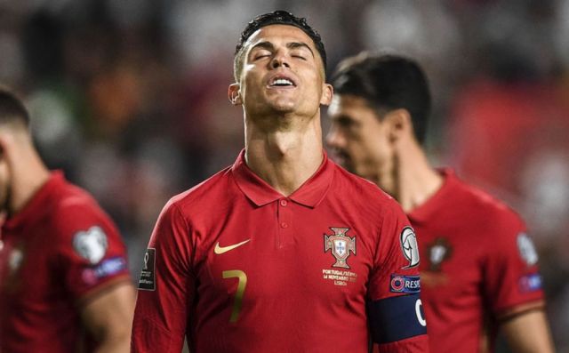 La reacción de Cristiano Ronaldo tras la derrota e Portugal
