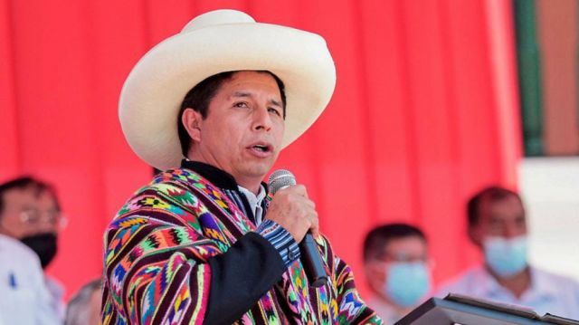 Pedro Castillo toma con calma inspección de fiscal a Palacio