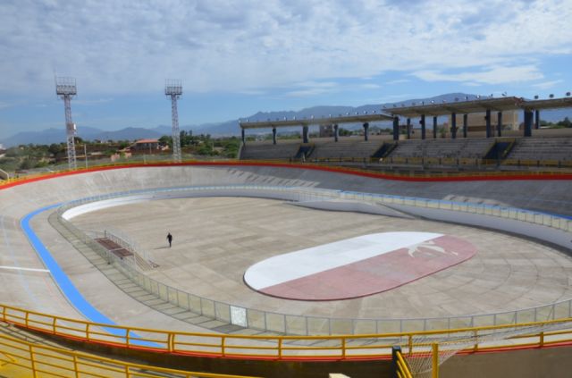 Gobernador inspeccionó velódromo y la piscina olímpica