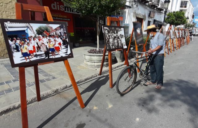 Destacan masiva participación en el Día del Peatón