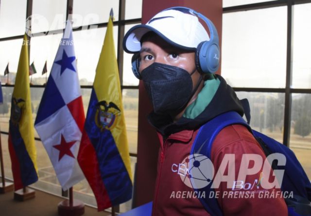 David Ninavia gana oro en los Juegos Panamericanos Junior