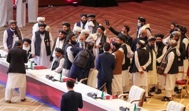 Talibanes y EEUU concluyen negociaciones
