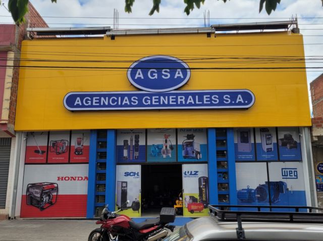 La empresa ofrece equipos y maquinaria para diferentes rubros.