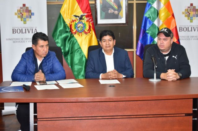 Gobierno zanja crisis  de Aasana: De mil  a 318 trabajadores