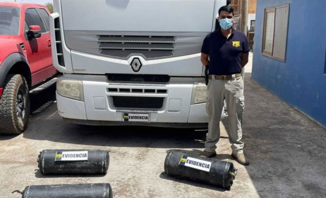 Cae en Chile un boliviano que transportaba 300 kilos de cocaína ocultos en un camión