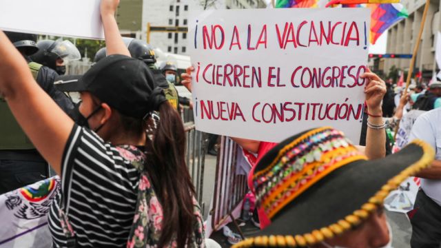 Perú: el Congreso rechaza pedido de vacancia por "incapacidad moral" contra Castillo