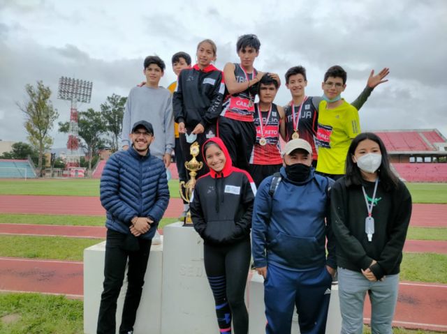 Atletismo desarrolló el festival nacional de saltos en el IV Centenario