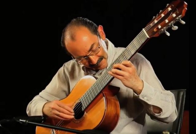 El guitarrista tarijeño Fernado Arduz se encuentra internado por Covid-19