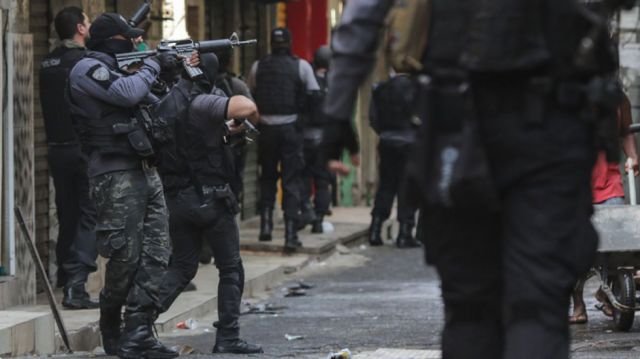 5 muertos  en Navidad  en matanza  en Brasil