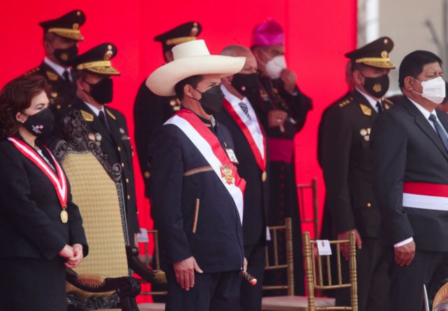 Pedro Castillo asumió Perú