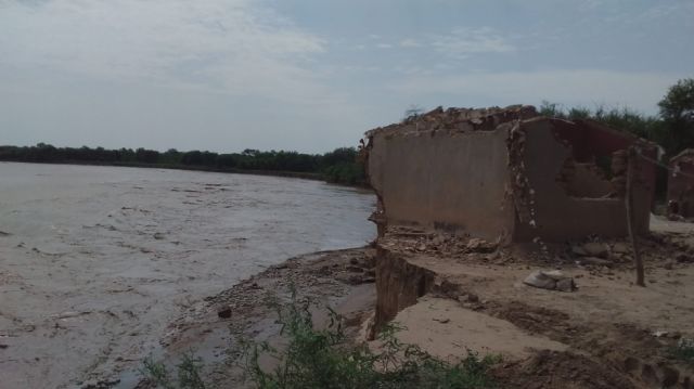 Viviendas afectadas por el agua en la Central