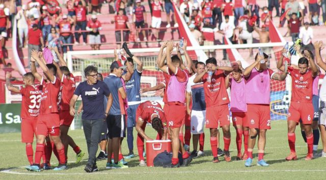 Guabirá cederá jugadores a Tomayapo