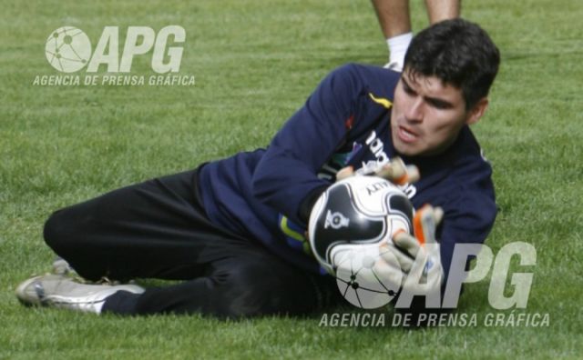 Suárez está dentro de los arqueros más goleadores del Siglo XXI
