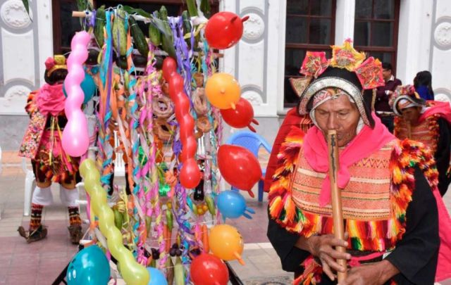 Comparsas aceptan prohibición de fiestas carnavaleras