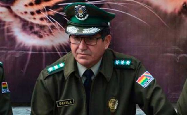 Aprehenden a exjefe antidroga en la frontera con Argentina