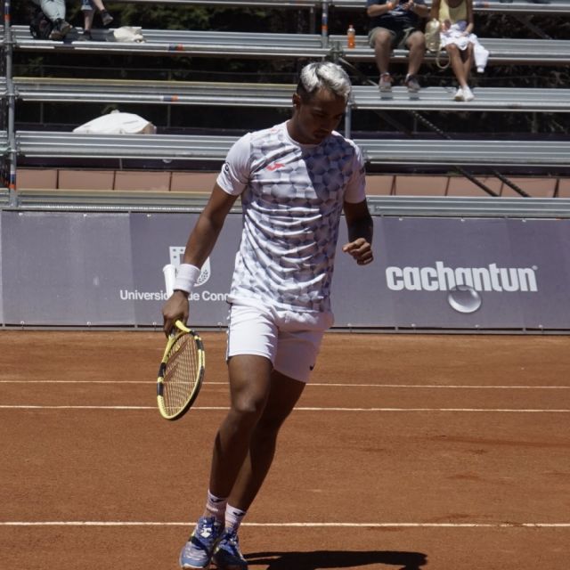 Dellien remonta en el inicio de su presentación  