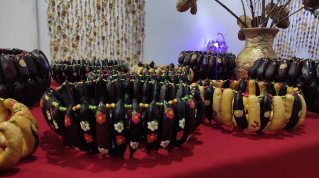  Las canastas tienen un toque extra de pintura.