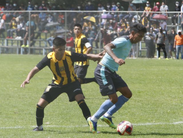 Aurora gana a The Strongest durante un partido amistoso 