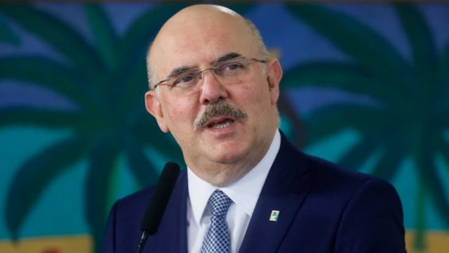La Fiscalía de Brasil denuncia al ministro de Educación por homofobia por sus comentarios en una entrevista
